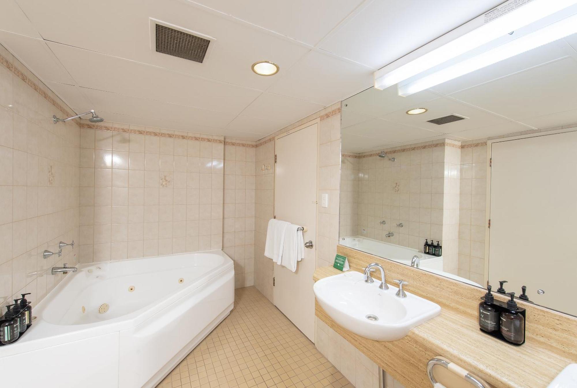 North Adelaide Comfort Hotel Adelaide Meridien מראה חיצוני תמונה