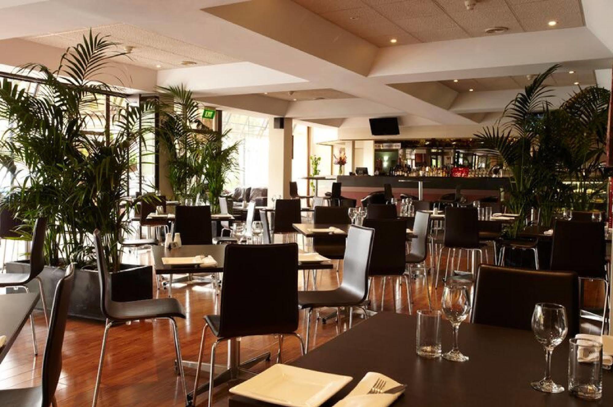 North Adelaide Comfort Hotel Adelaide Meridien מראה חיצוני תמונה